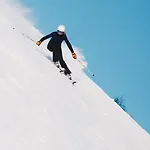 Sunny Hill , * Kowary