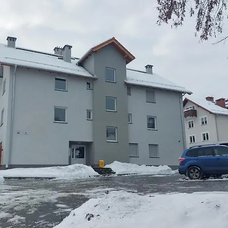 Sunny Hill , 아파트 *