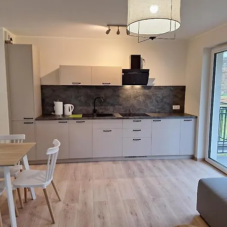 Sunny Hill , Apartment