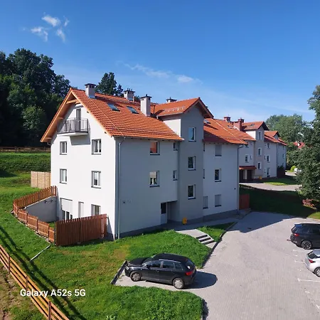 Sunny Hill , 아파트 코바리