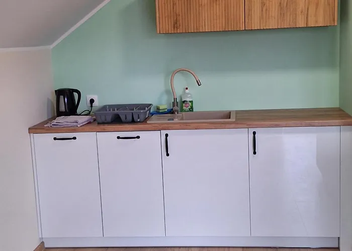 Sunny Hill , 公寓 *