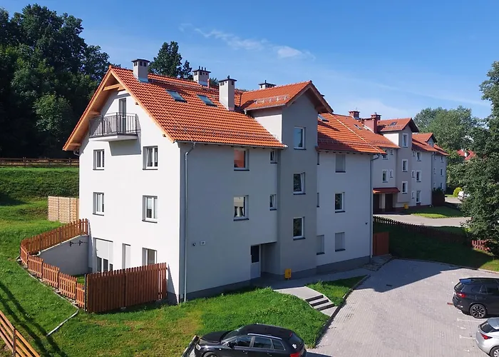 Sunny Hill , 아파트 코바리